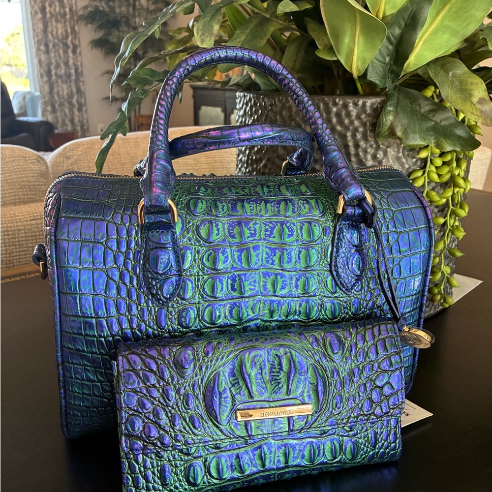 Brahmin NWT Stacy and Cordelia Wallet in “Royalty” Never Carried